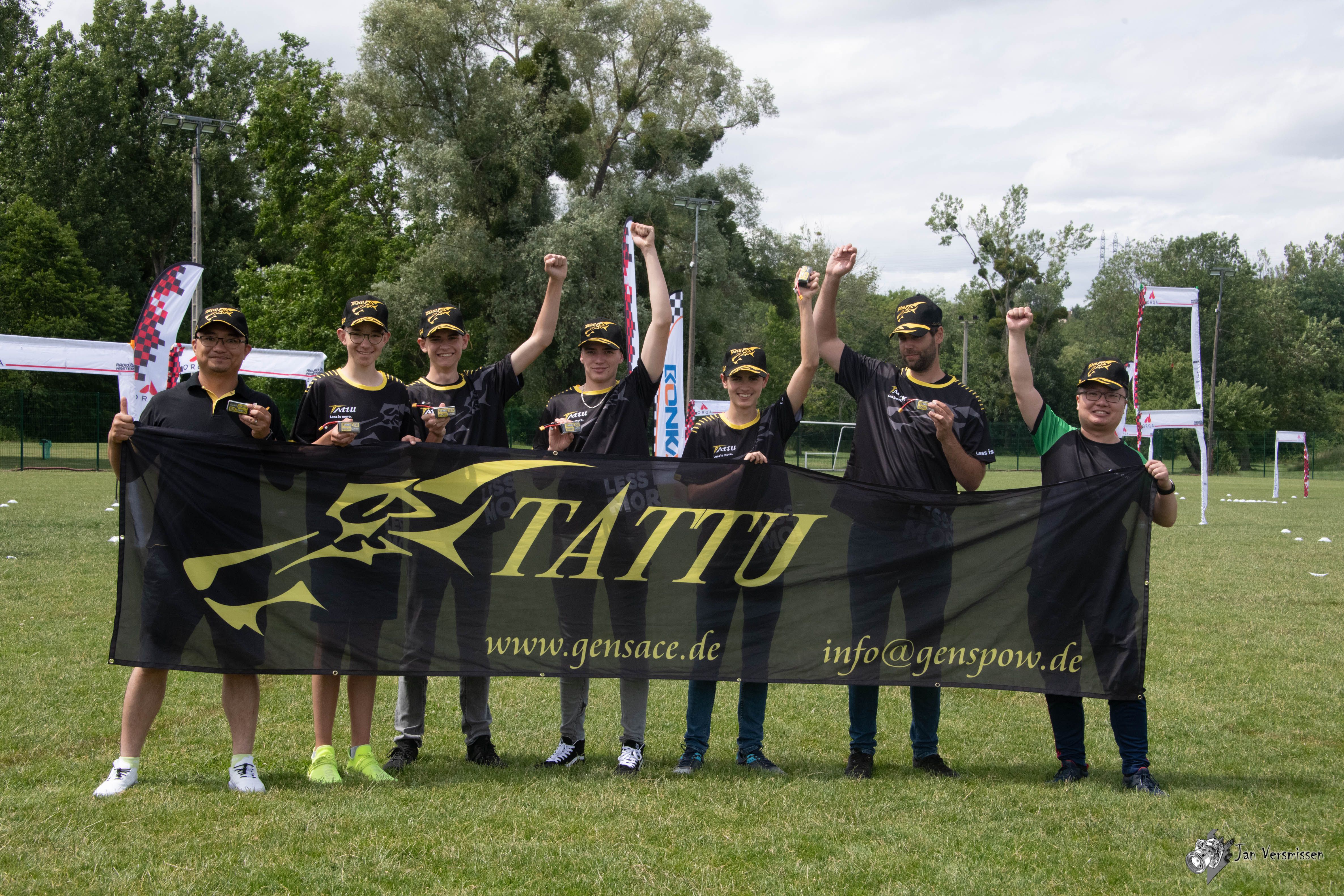 FAI Paris World Cup - Tattu Pilot Team