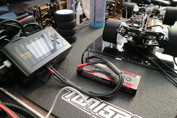gens ace redline battery and imars dual charger